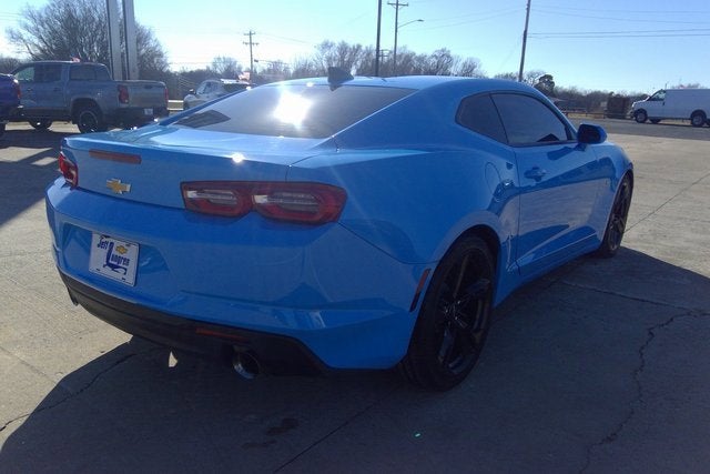 2022 Chevrolet Camaro 2LT