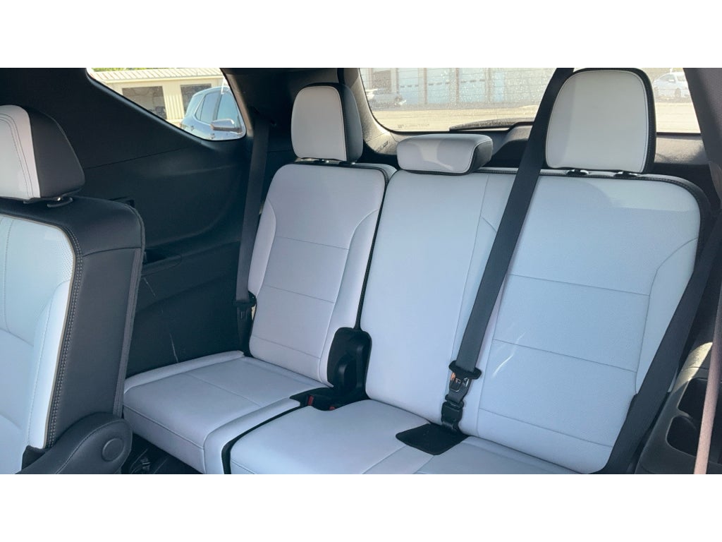 2025 Chevrolet Traverse High Country