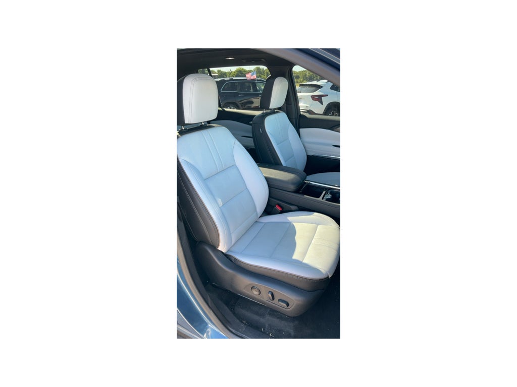 2025 Chevrolet Traverse High Country