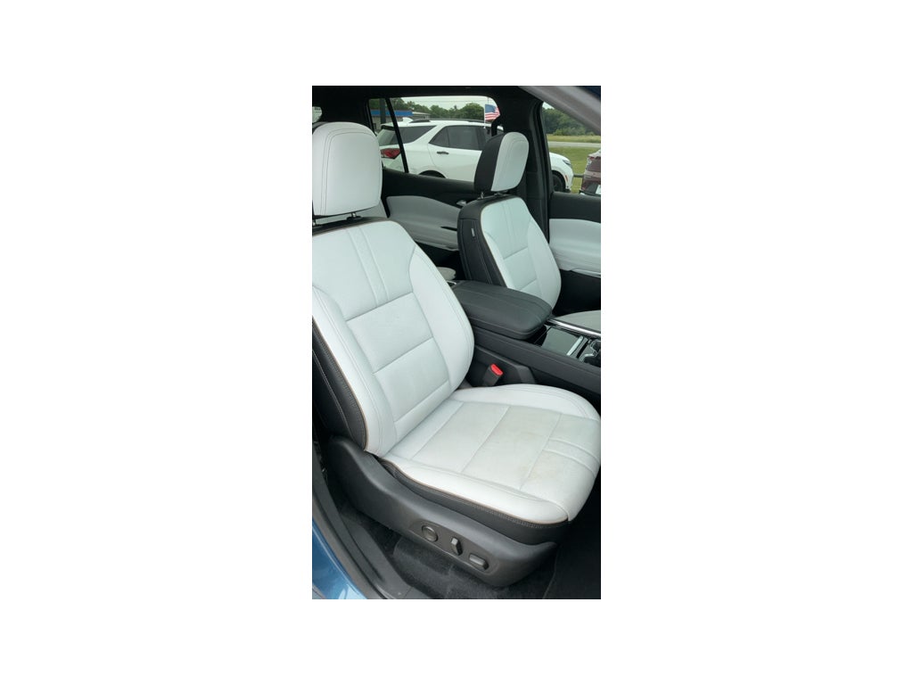 2025 Chevrolet Traverse High Country