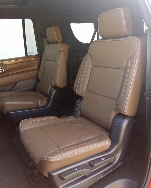 2023 Chevrolet Suburban High Country