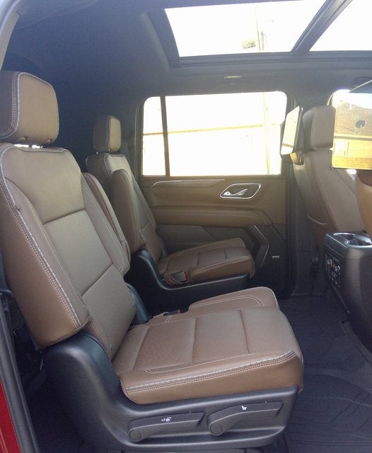 2023 Chevrolet Suburban High Country