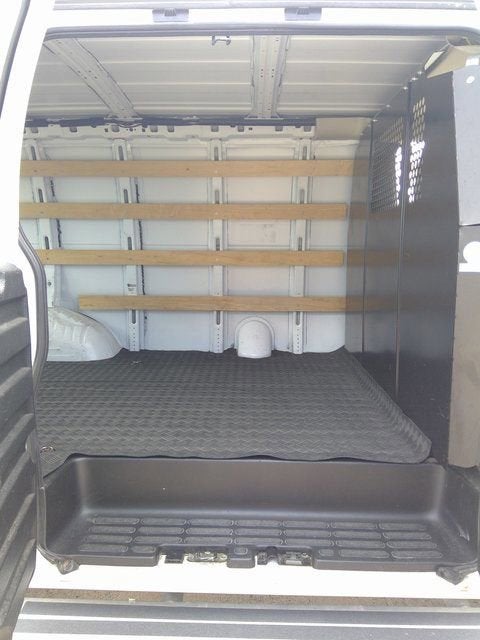 2023 GMC Savana Cargo 2500 Work Van