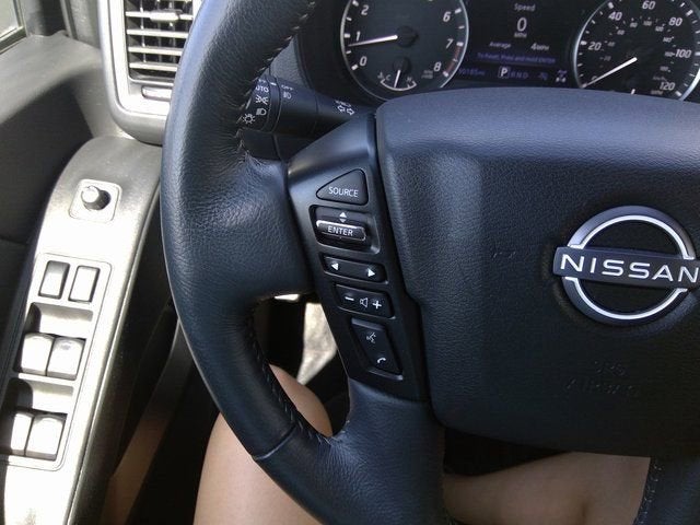 2024 Nissan Frontier SV