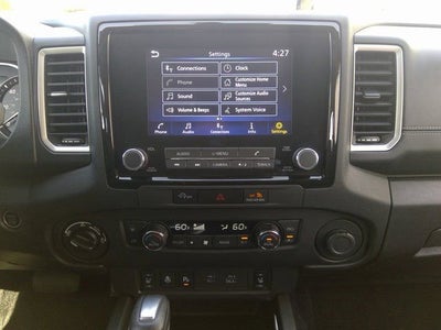 2024 Nissan Frontier SV