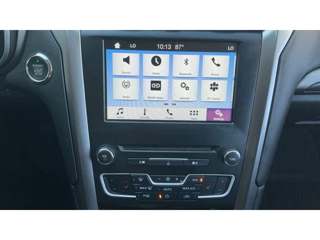 2017 Ford Fusion SE