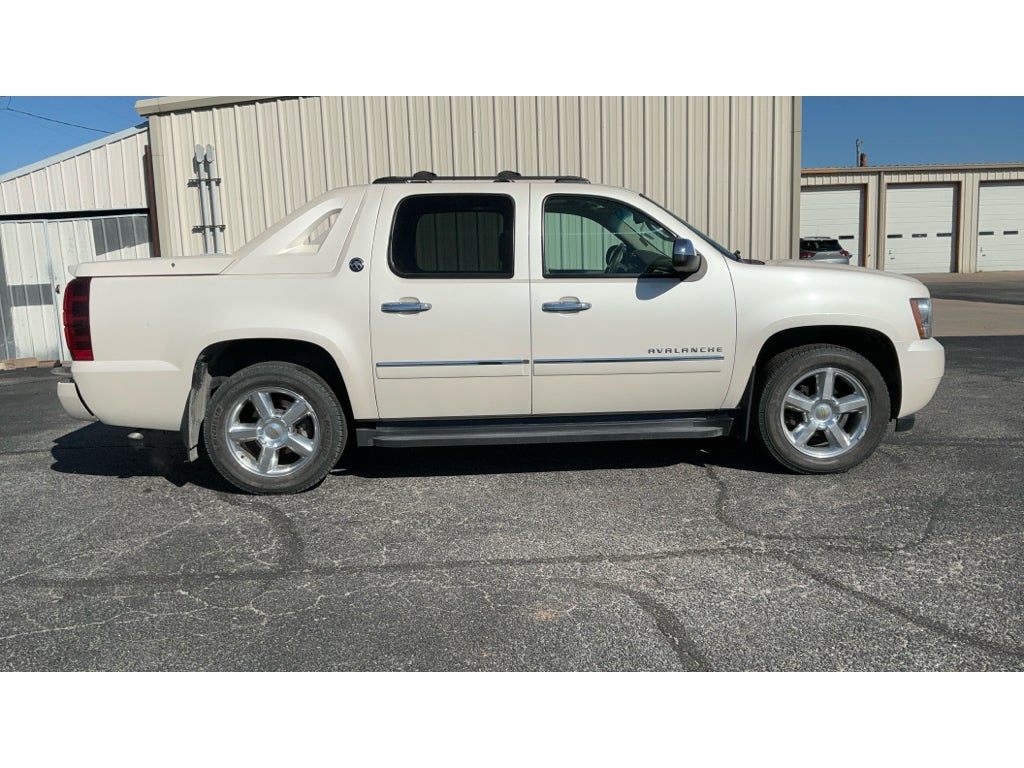 2013 Chevrolet Avalanche LTZ
