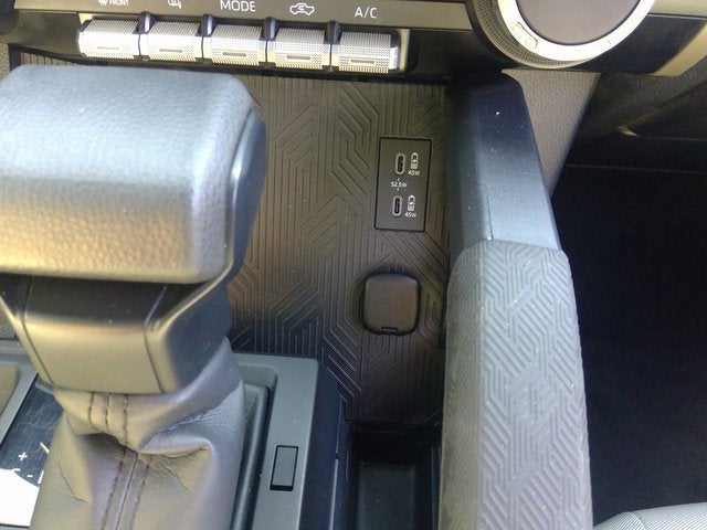 2024 Toyota Tacoma 4WD SR5