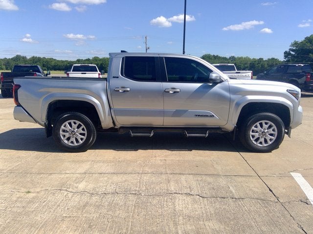 2024 Toyota Tacoma 4WD SR5