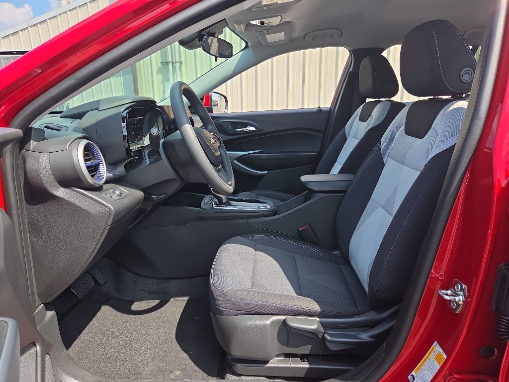 2026 Chevrolet Trax LS - Photo 12