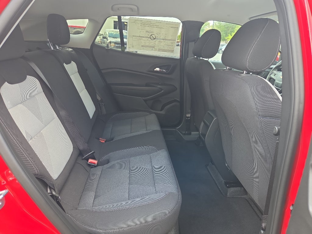 2026 Chevrolet Trax LS - Photo 29