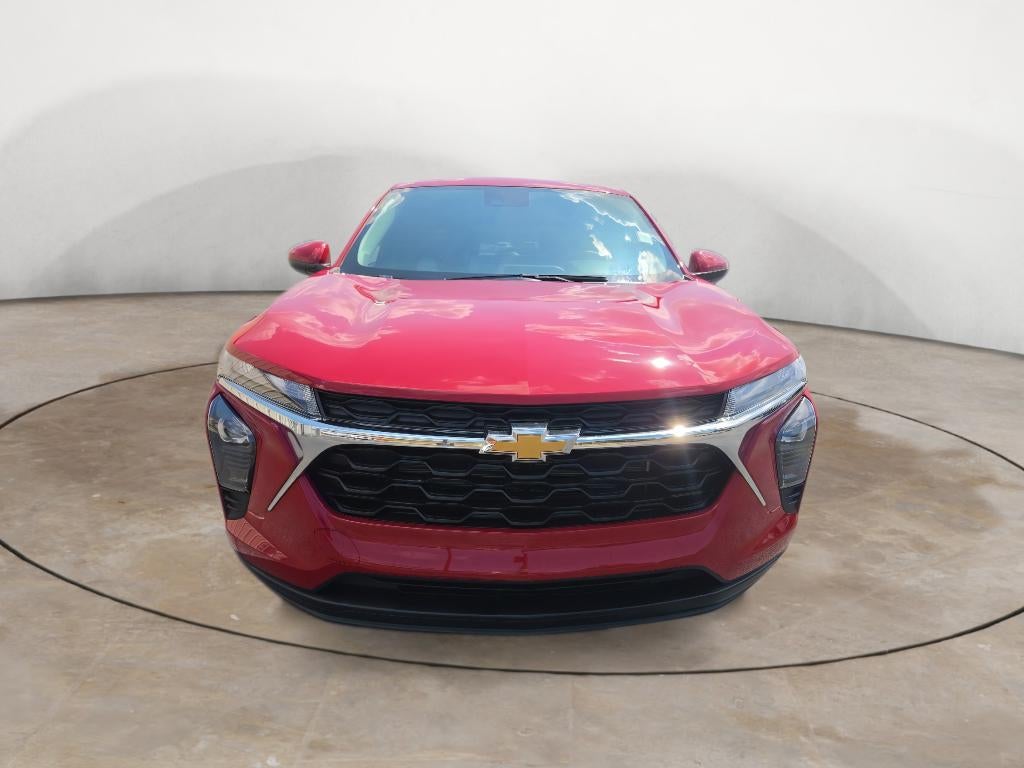 2026 Chevrolet Trax LS - Photo 8